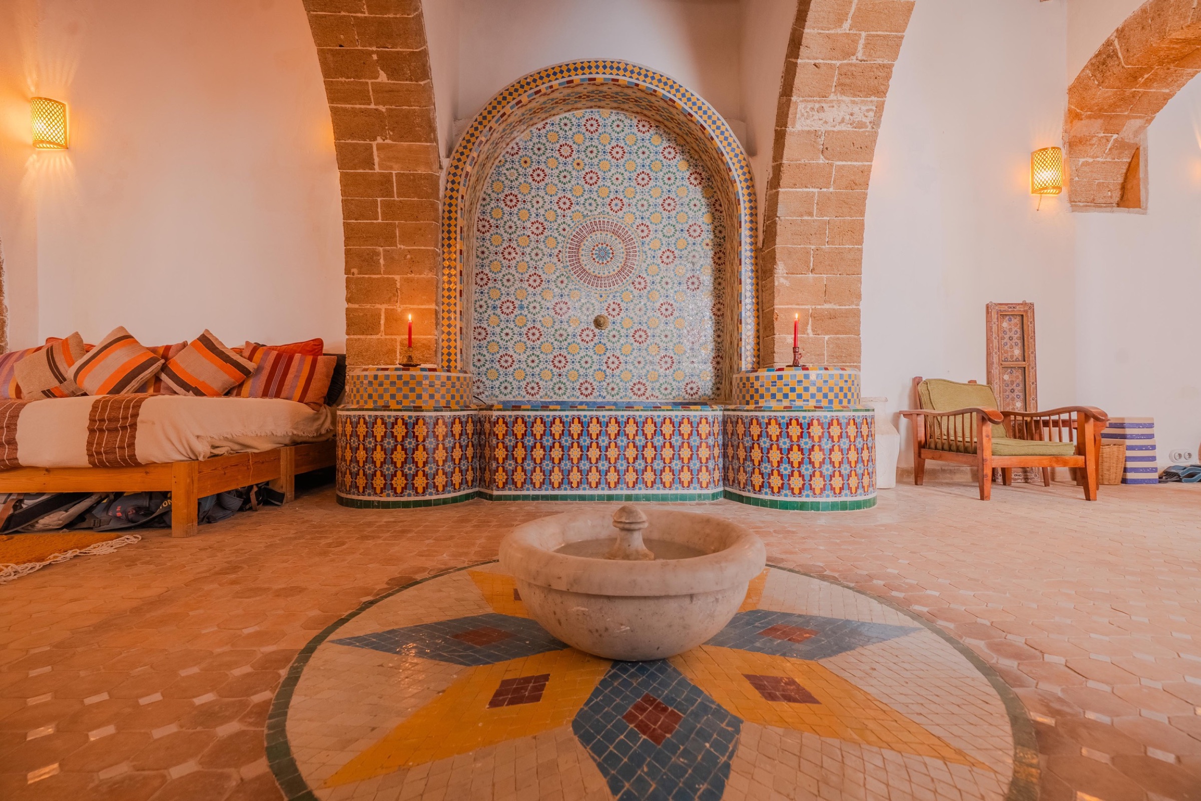 Calara Tobi — interior and rooftop views