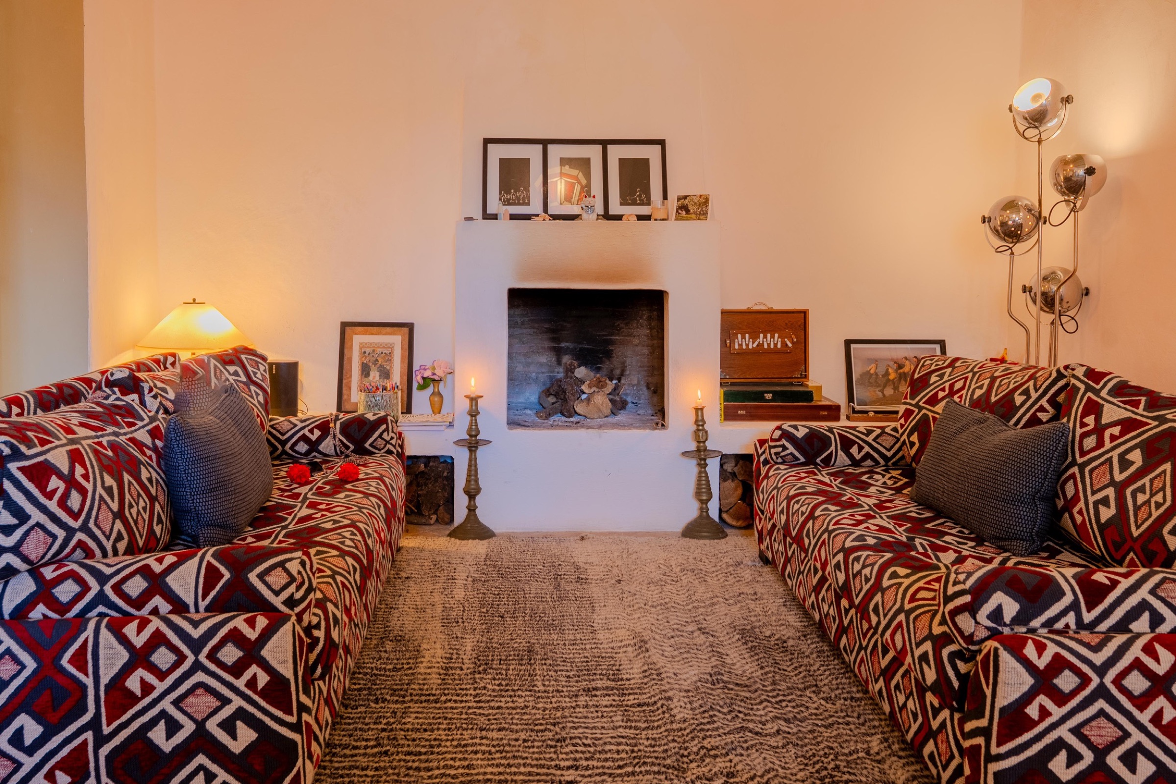Calara Tobi — interior and rooftop views