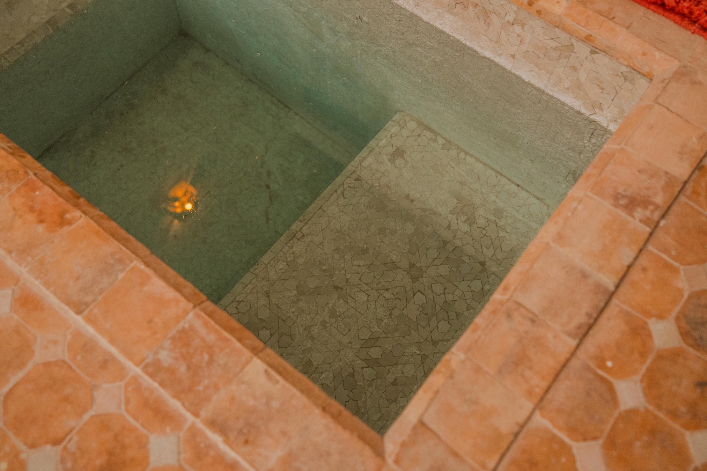 Calara Tobi — interior and rooftop views